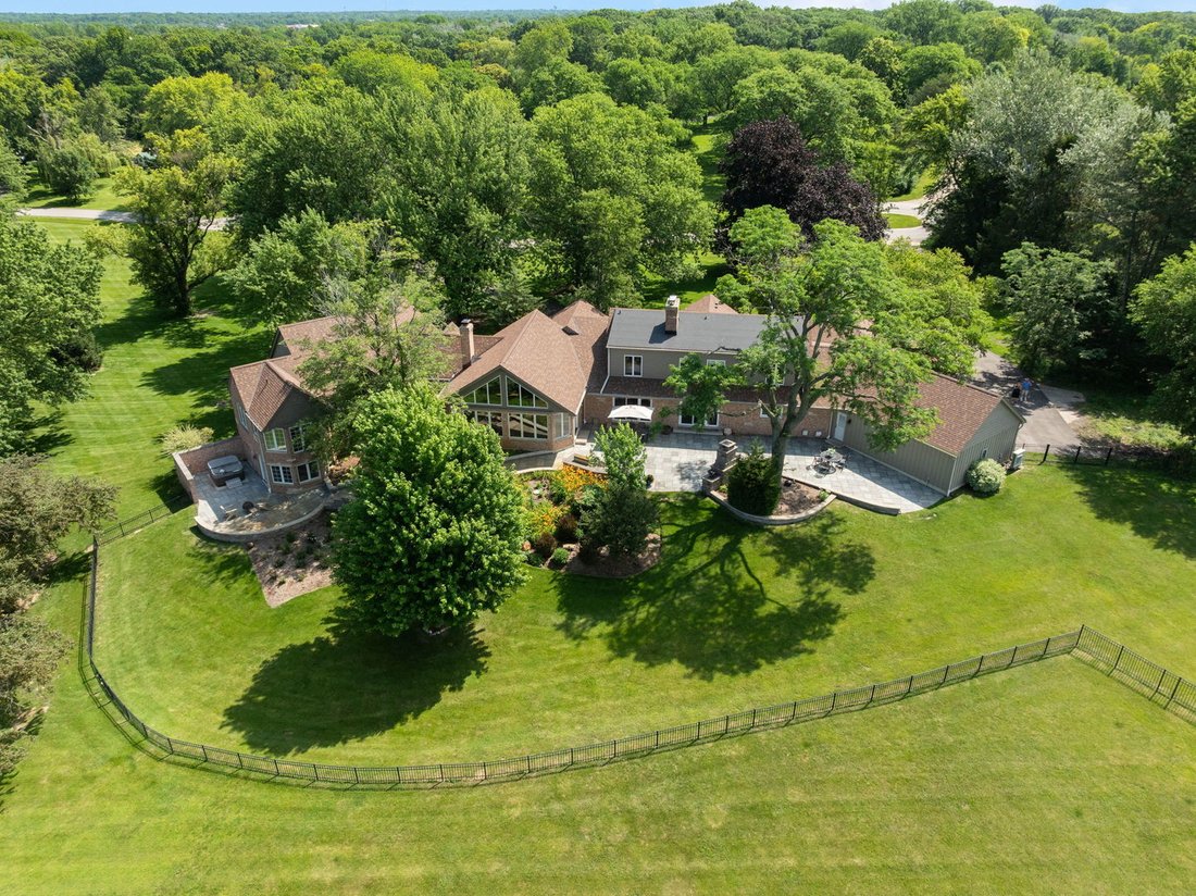 House in Barrington Hills, Illinois, United States 2 - 18364187