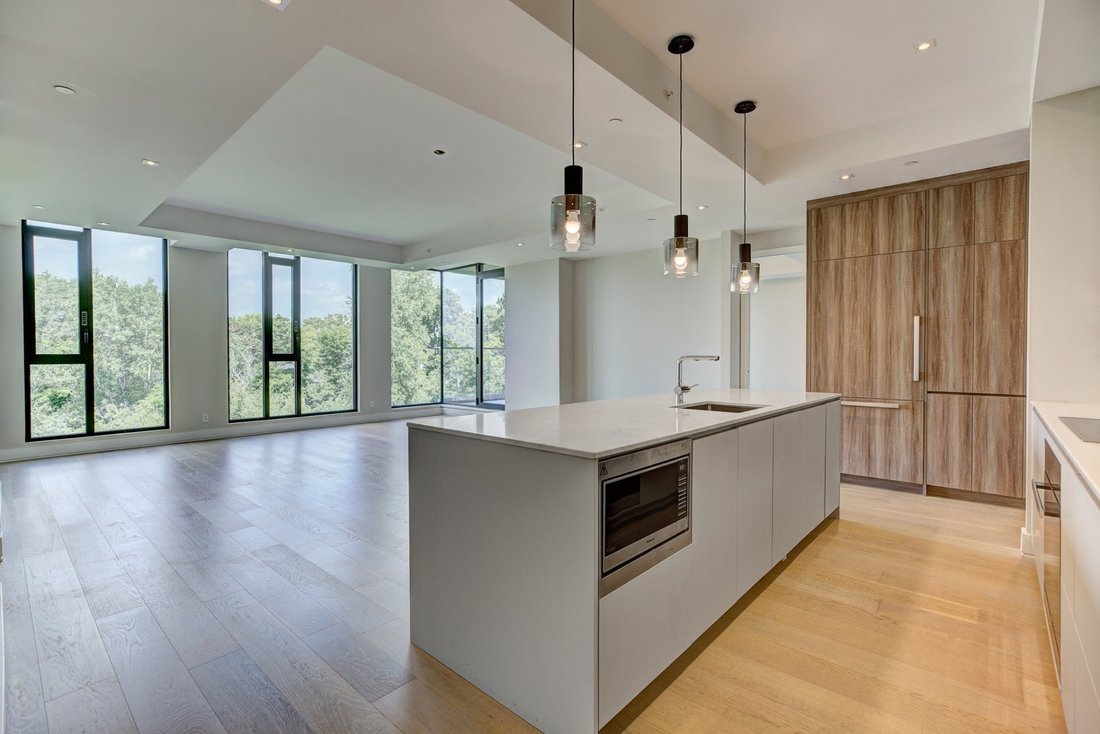Apartment in Laval, Quebec, Canada 1 - 18362213
