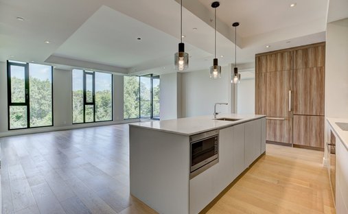 Apartamento en Laval, Quebec, Canadá 1
