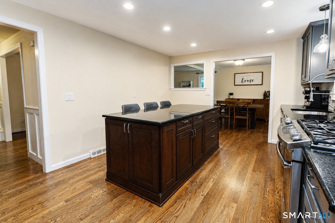 House in Simsbury, Connecticut, United States 4 - 18321996