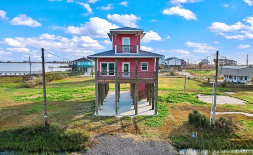 House in Bolivar Peninsula, Texas, United States 1