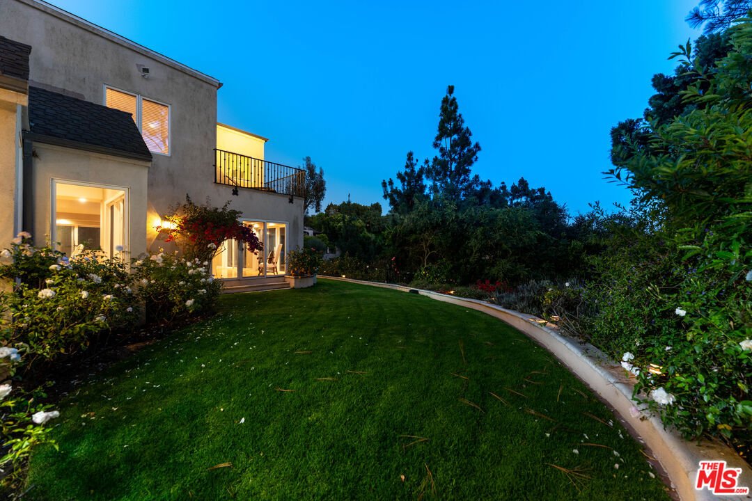 Maison à Beverly Hills, Californie, États-Unis 1 - 18364530