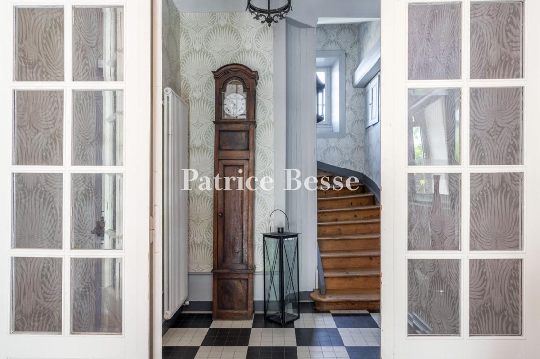 House in Marcilly-le-Châtel, Auvergne-Rhône-Alpes, France 5 - 18365722