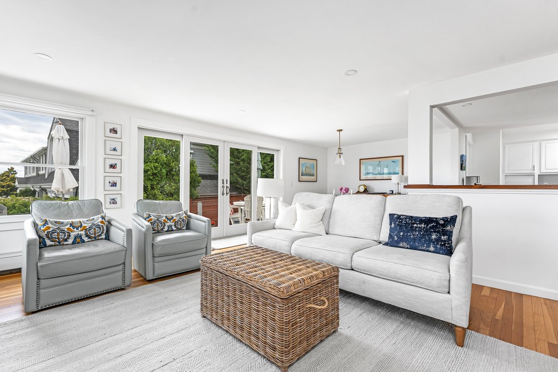 House in Barrington, Rhode Island, United States 5 - 18364473