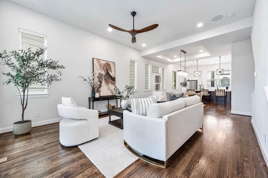 House in Houston, Texas, United States 3 - 18362416