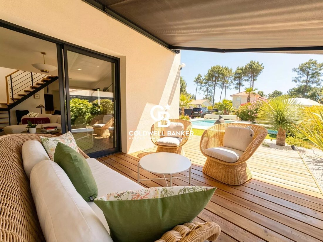 Villa in Nord Est, Andernos-les-Bains, France 4 - 18363667