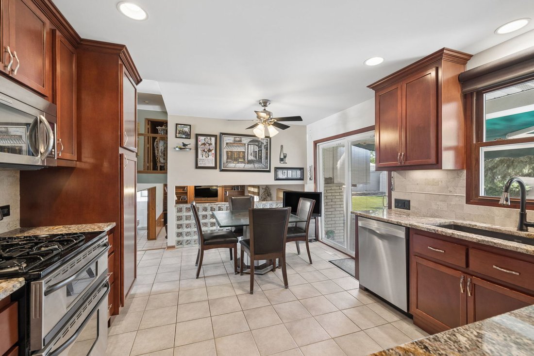 House in Homer Glen, Illinois, United States 3 - 18365618