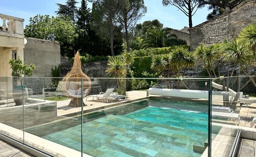 House in Camplanier, Nimes, France 1