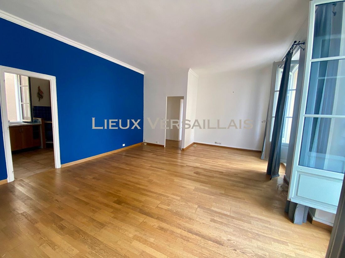 Apartment in Domaine National du Château, Versailles, France 4 - 18362840