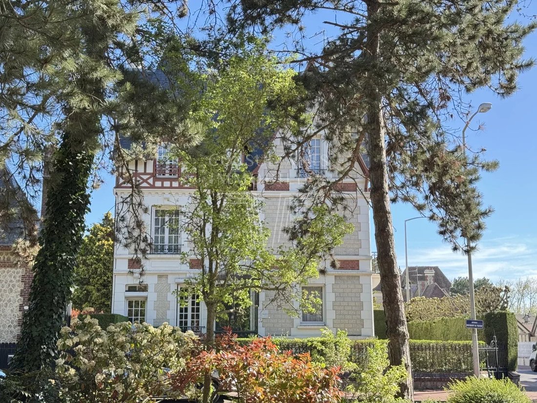 House in Deauville, Normandy, France 4 - 18367246