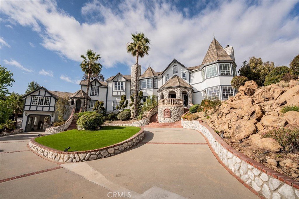 House in Bell Canyon, California, United States 5 - 18021811