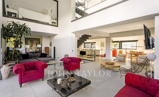 House in Fuencarral-El Pardo, Madrid, Spain 1