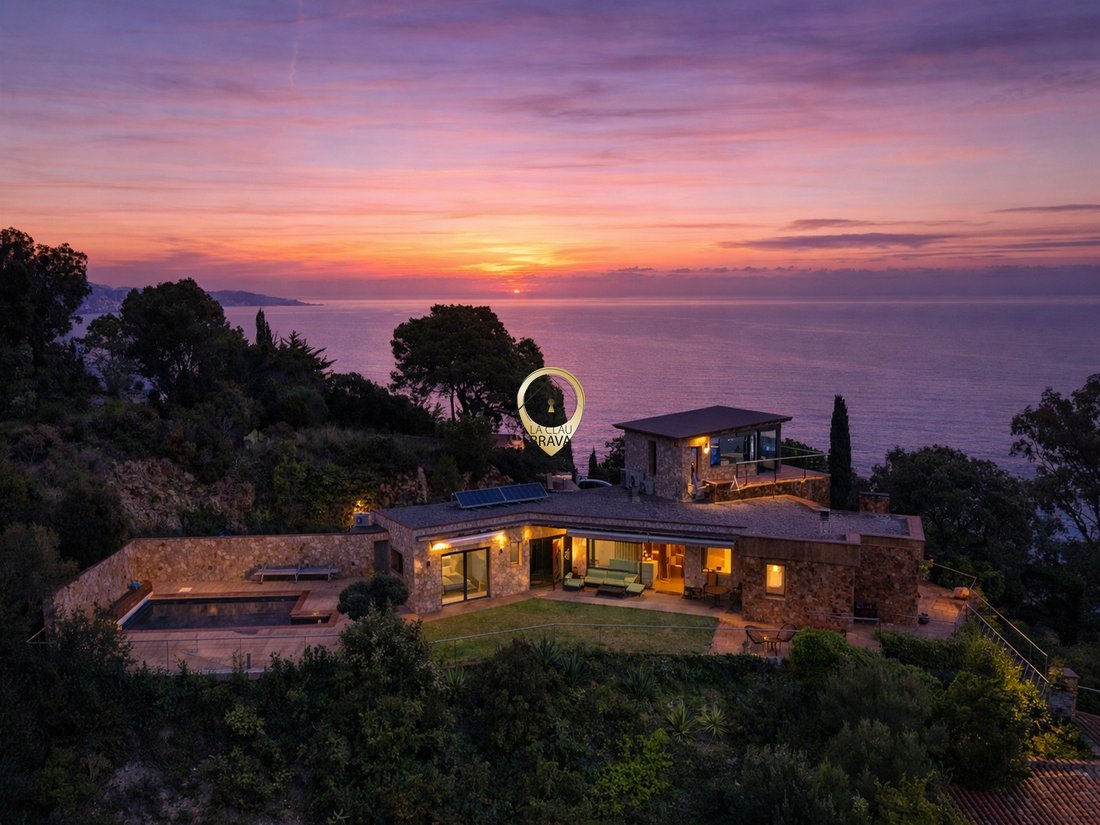 Villa in Tossa de Mar, Catalonia, Spain 1 - 18362789