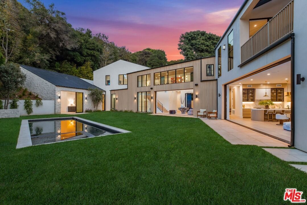 House in Los Angeles, California, United States 1 - 18364021
