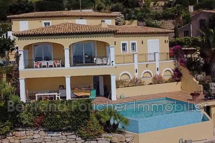 Villa in Sud, Cavalaire-sur-Mer, France 1 - 18304227