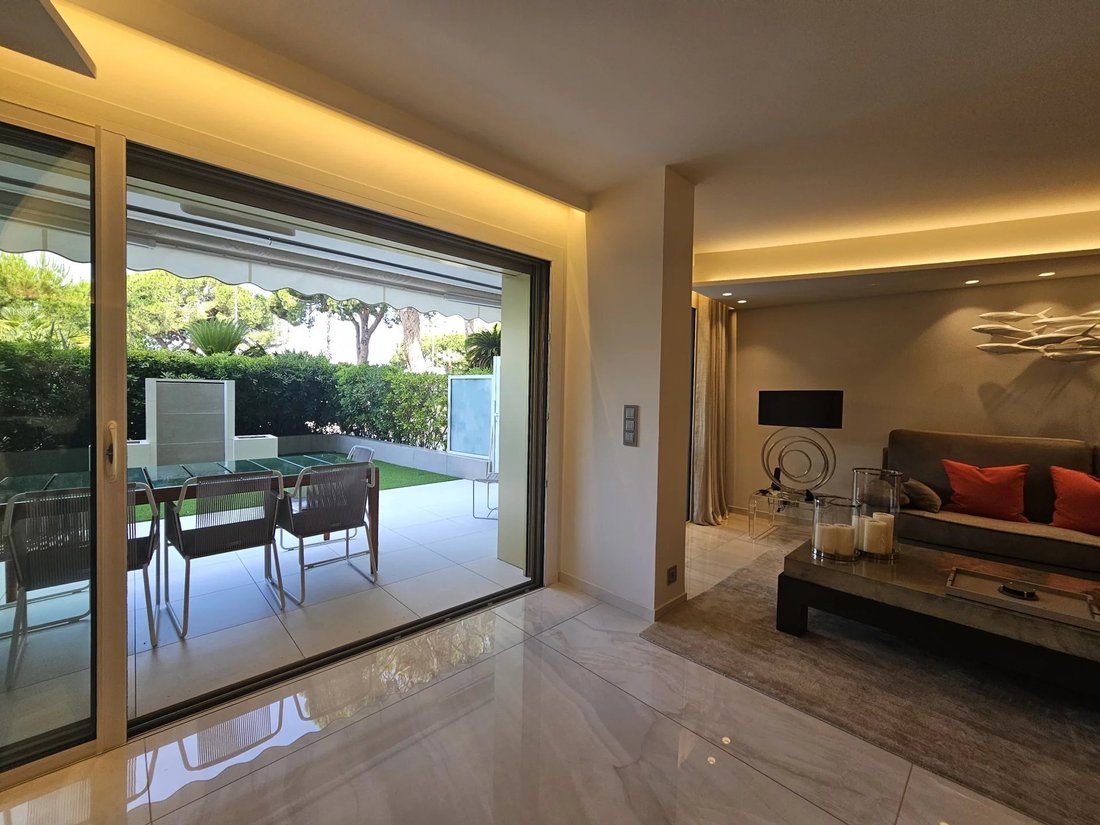 Appartamento a Cannes, Provenza-Alpi-Costa Azzurra, Francia 2 - 18364833