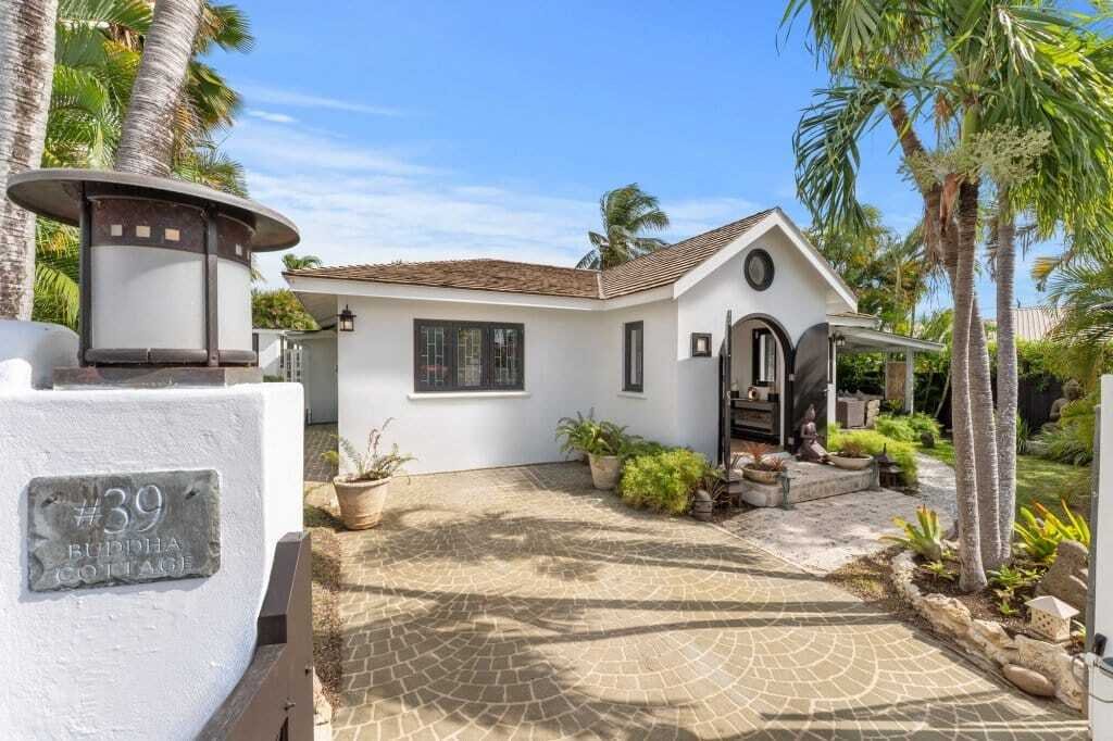 Apartment in Bridgetown, Christ Church, Barbados 2 - 18365334