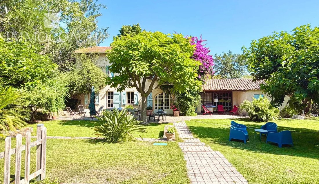 House in Nord, Le Pradet, France 1 - 18250242