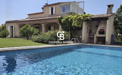 Villa in Ouest-La Plaine, Gemenos, France 1