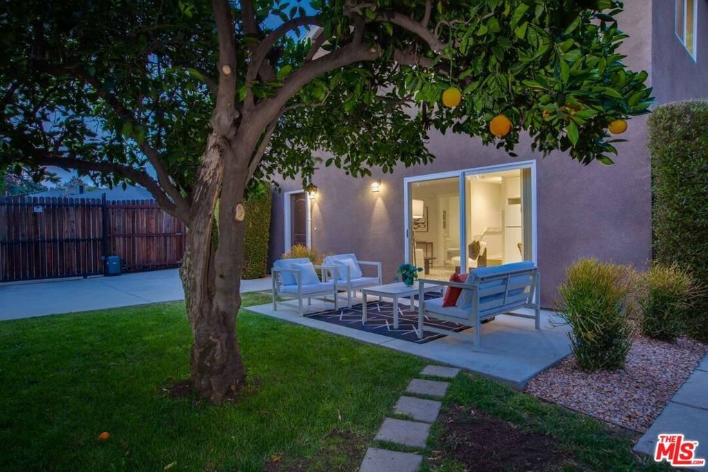 House in Los Angeles, California, United States 2 - 18362017