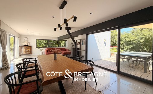 House in Saint-Nolff, Brittany, France 1