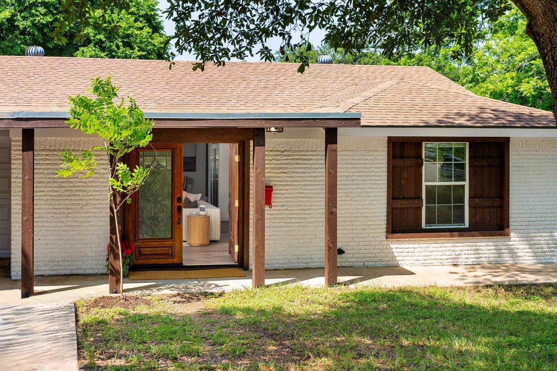 House in Austin, Texas, United States 1 - 18366175
