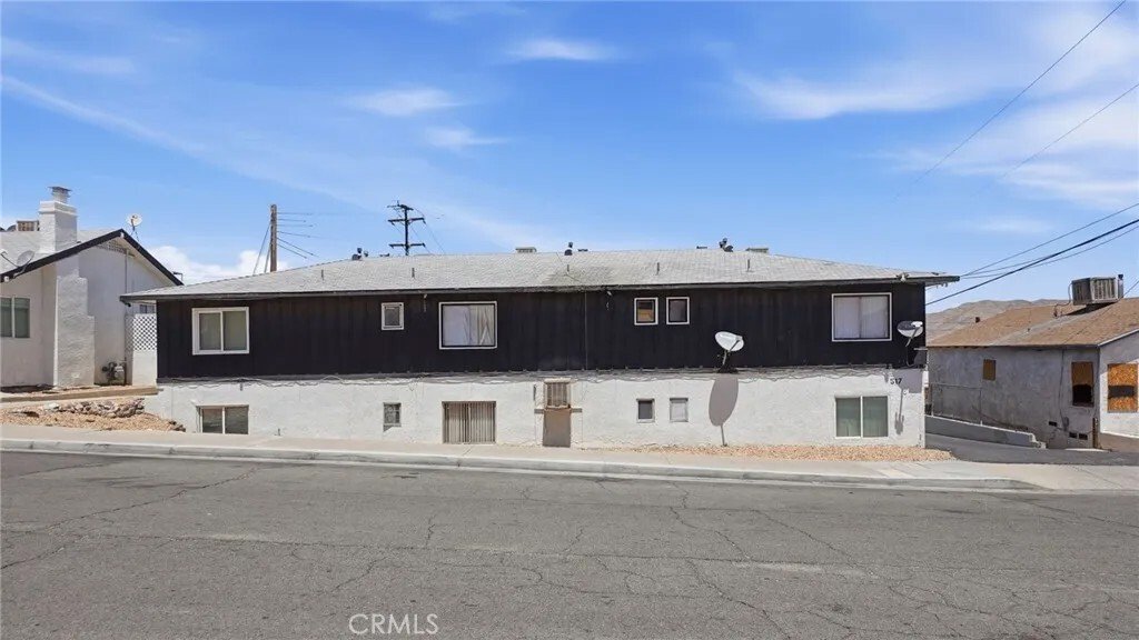 Barstow, California, United States 2 - 18366308