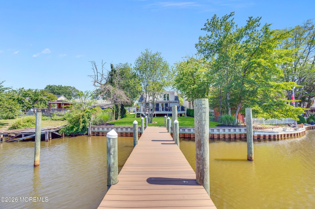 House in Brick Township, New Jersey, United States 1 - 18365090