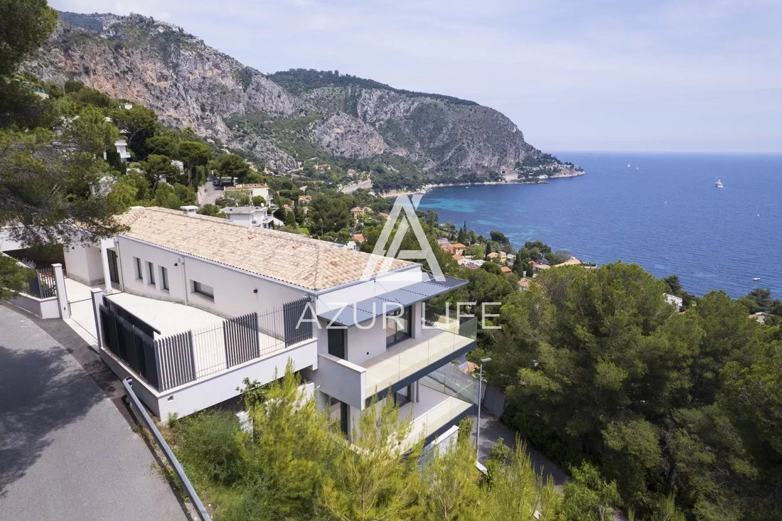 Villa in Èze, Provence-Alpes-Côte d'Azur, France 3 - 18363003