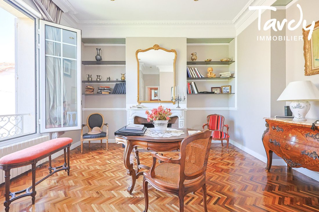 Villa à Bompard, 7e Arrondissement, Marseille 4 - 18365902