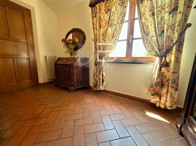 Villa in San Giuliano Terme, Tuscany, Italy 1 - 18361939