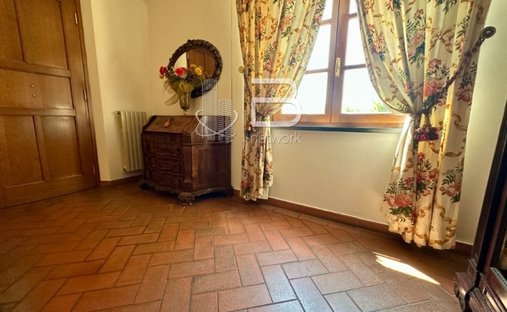 Villa in San Giuliano Terme, Toskana, Italien 1