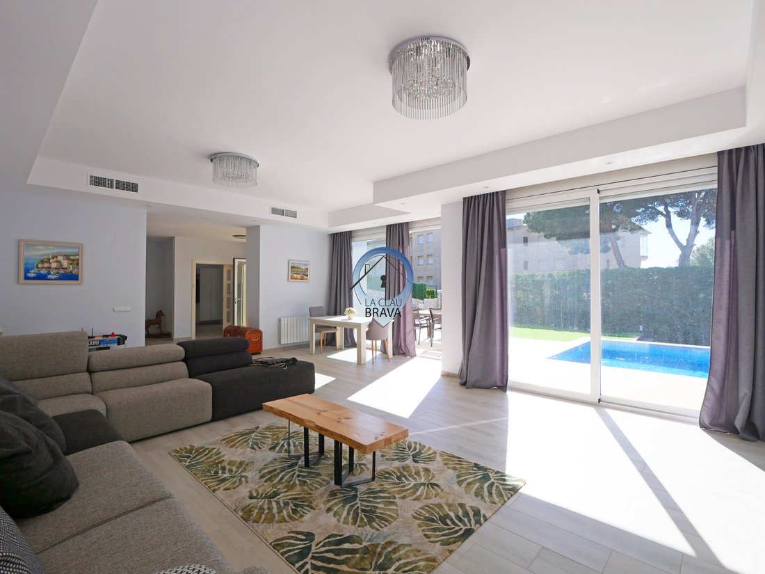 Chalet in Torre Valentina, Calonge i Sant Antoni, Catalonia 2 - 18362734