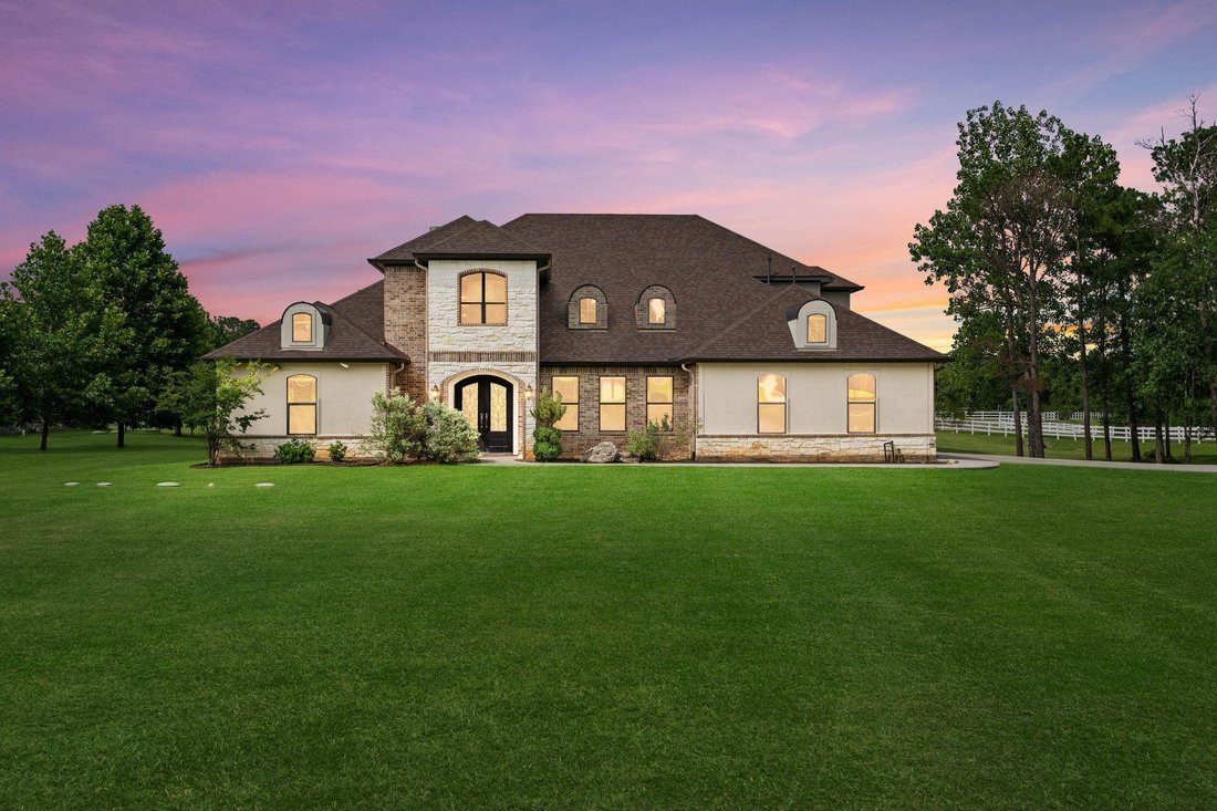 House in Montgomery, Texas, United States 3 - 18362579