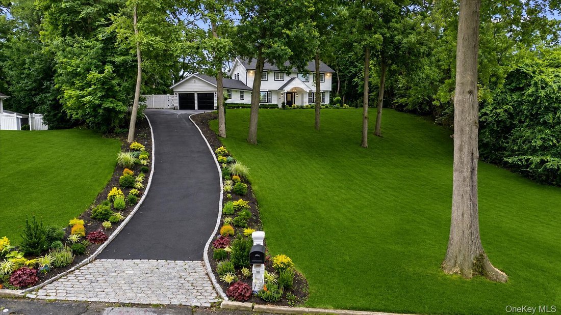 House in Huntington Station, New York, United States 5 - 17321006