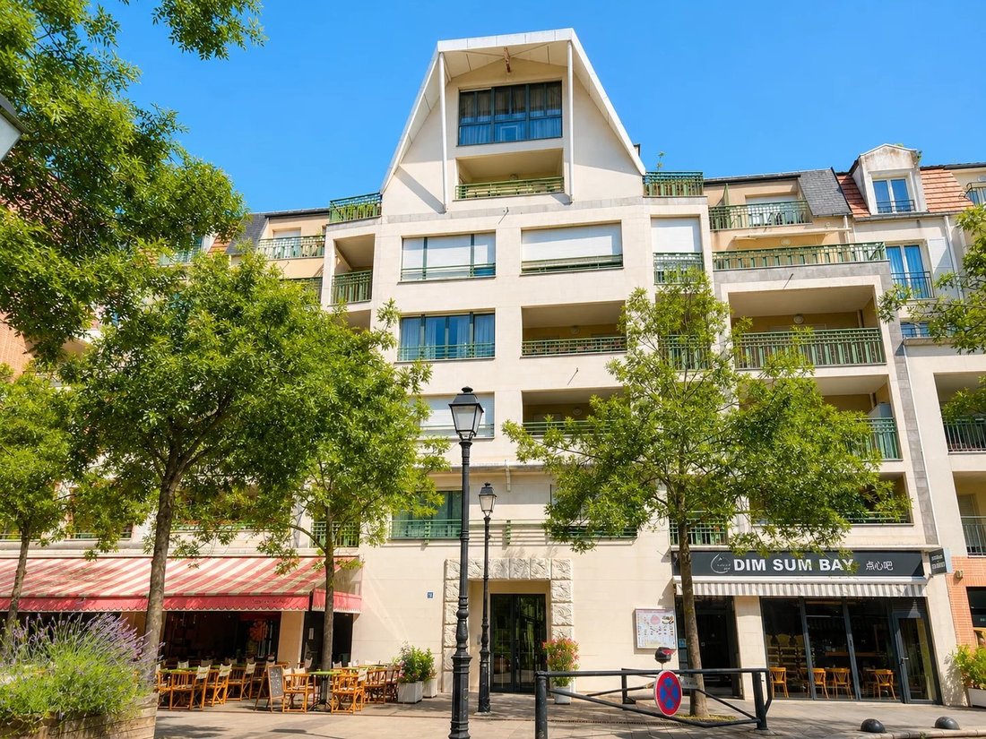 Apartment in Adamville, Saint-Maur-des-Fossés, France 3 - 18366913