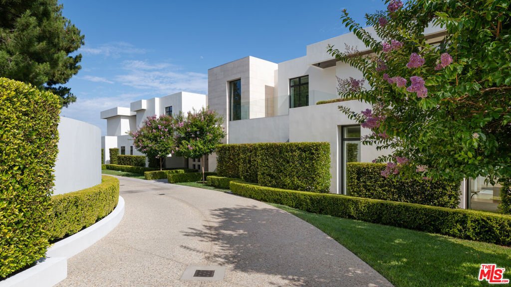 House in Beverly Hills, California, United States 4 - 18364890