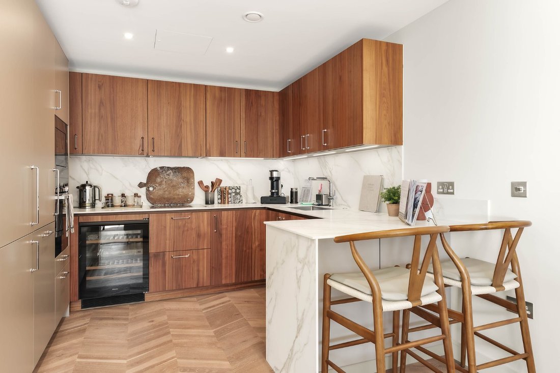 Apartment in Walham Green, Hammersmith and Fulham, England 3 - 18362350
