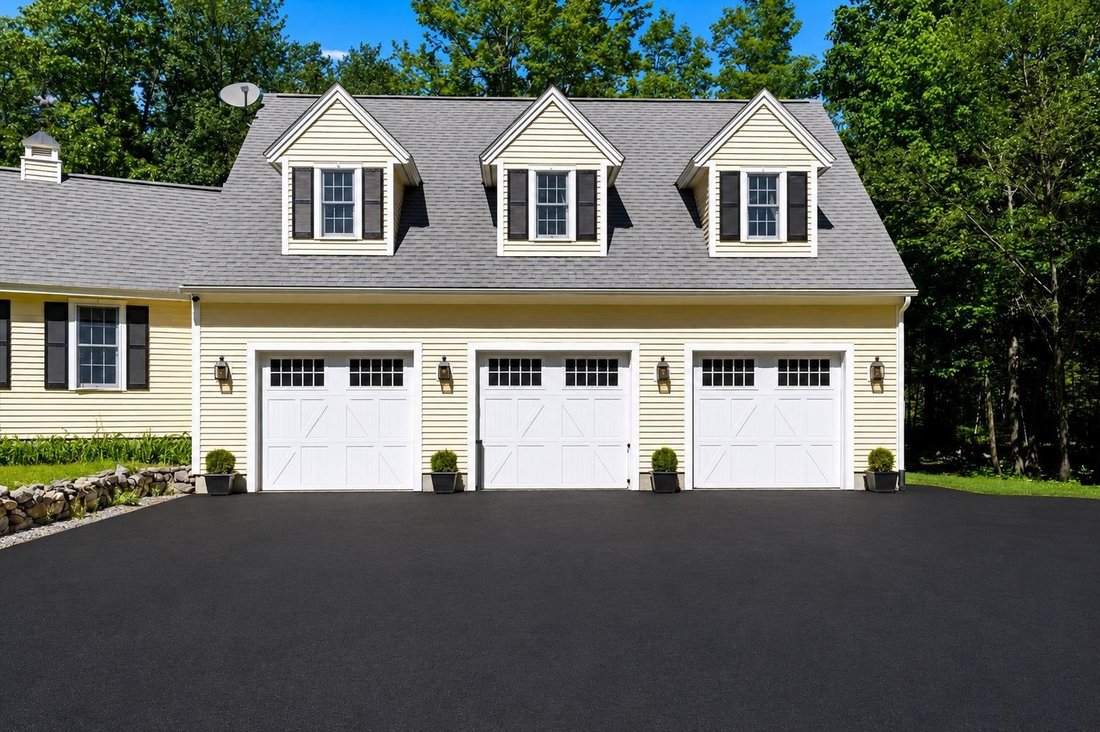 House in Lyndeborough, New Hampshire, United States 3 - 18085798