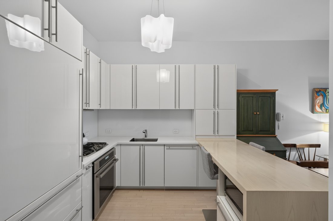 Condo in New York, New York, United States 4 - 18367043