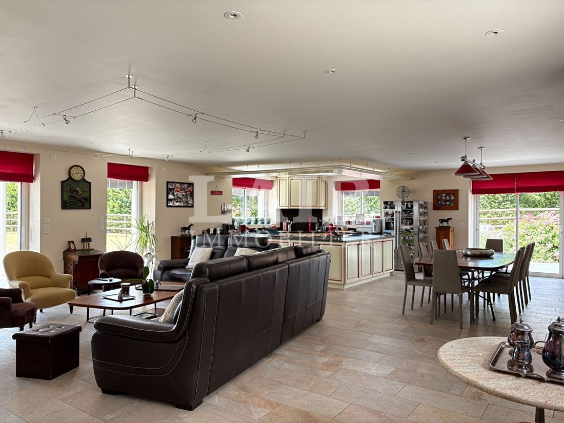 House in Fresnay-sur-Sarthe, Pays de la Loire, France 5 - 18365948