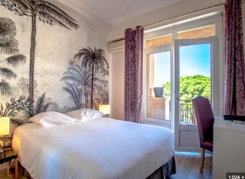 Apartment in Buzenval, Garches, France 2 - 18363922