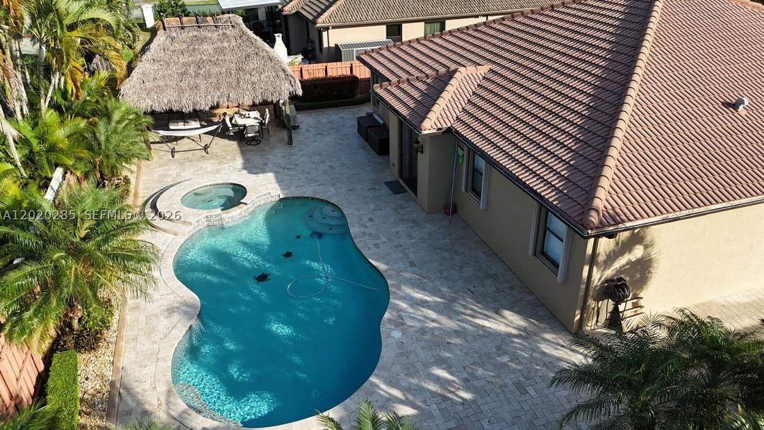 House in Miami, Florida, United States 2 - 17939182