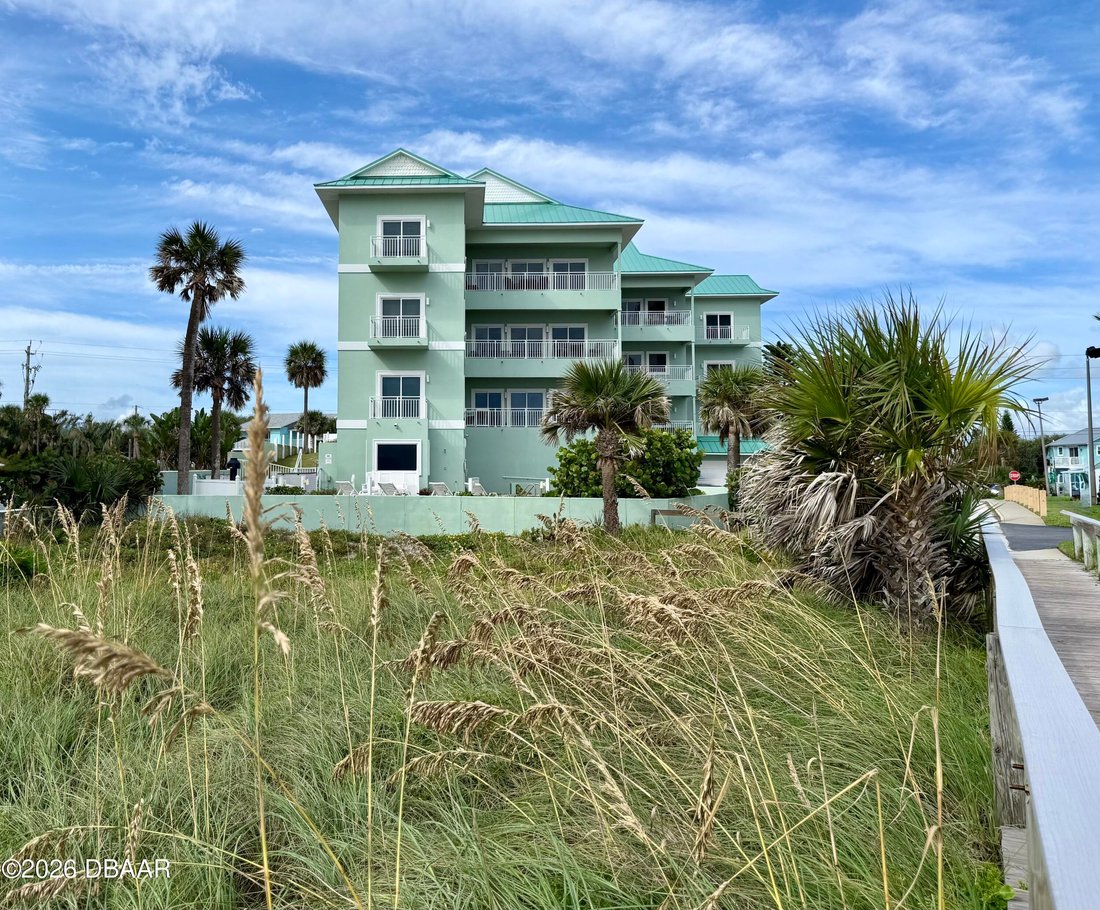 Condo in New Smyrna Beach, Florida, United States 2 - 18362156