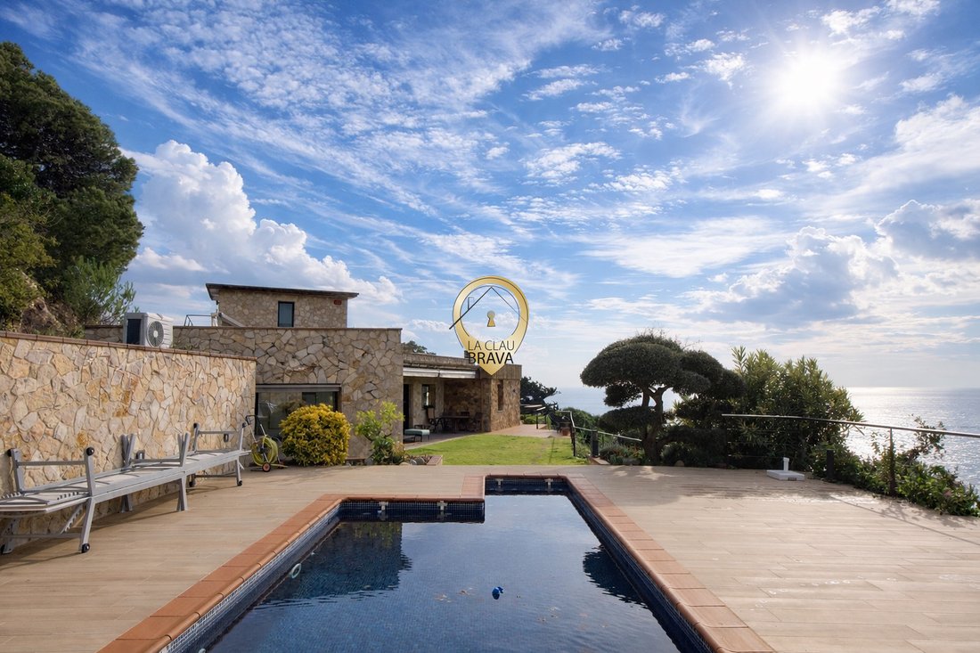 Villa in Tossa de Mar, Catalonia, Spain 4 - 18362789