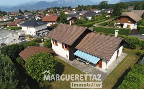 House in Sud, La Roche-sur-Foron, France 1
