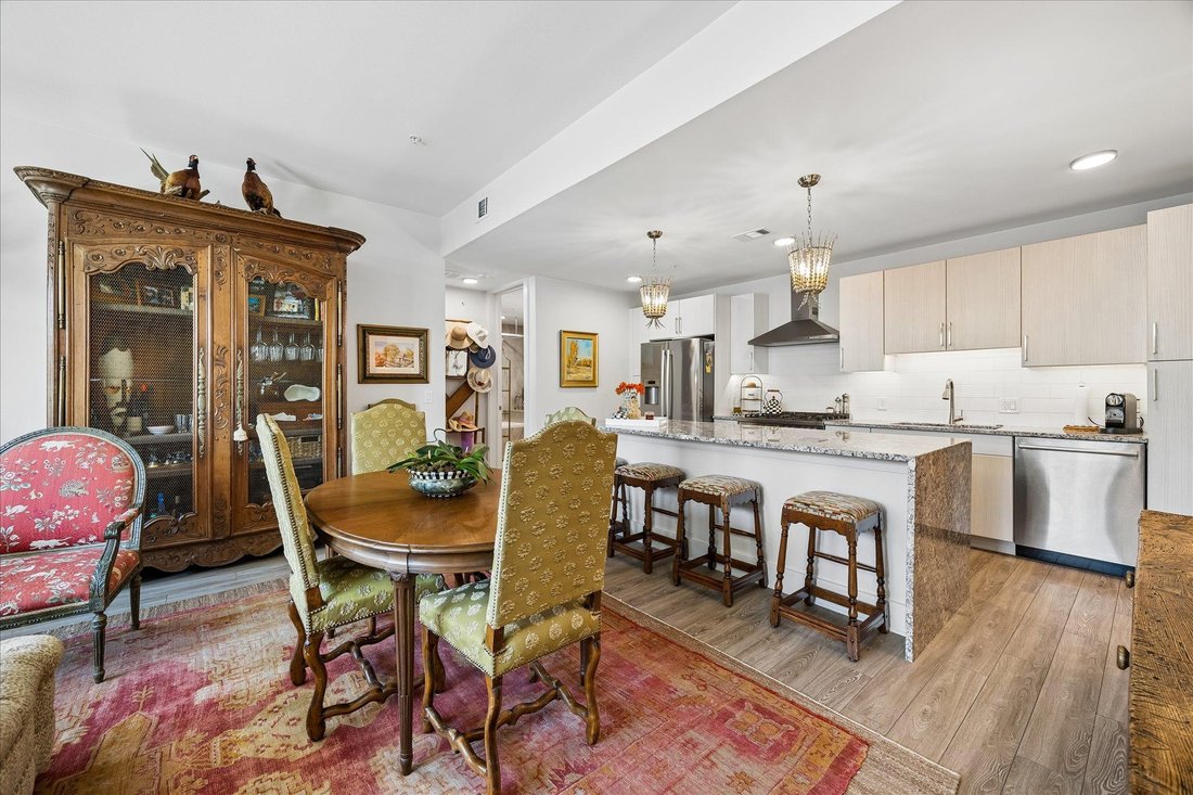 Condo in Austin, Texas, United States 5 - 18366161