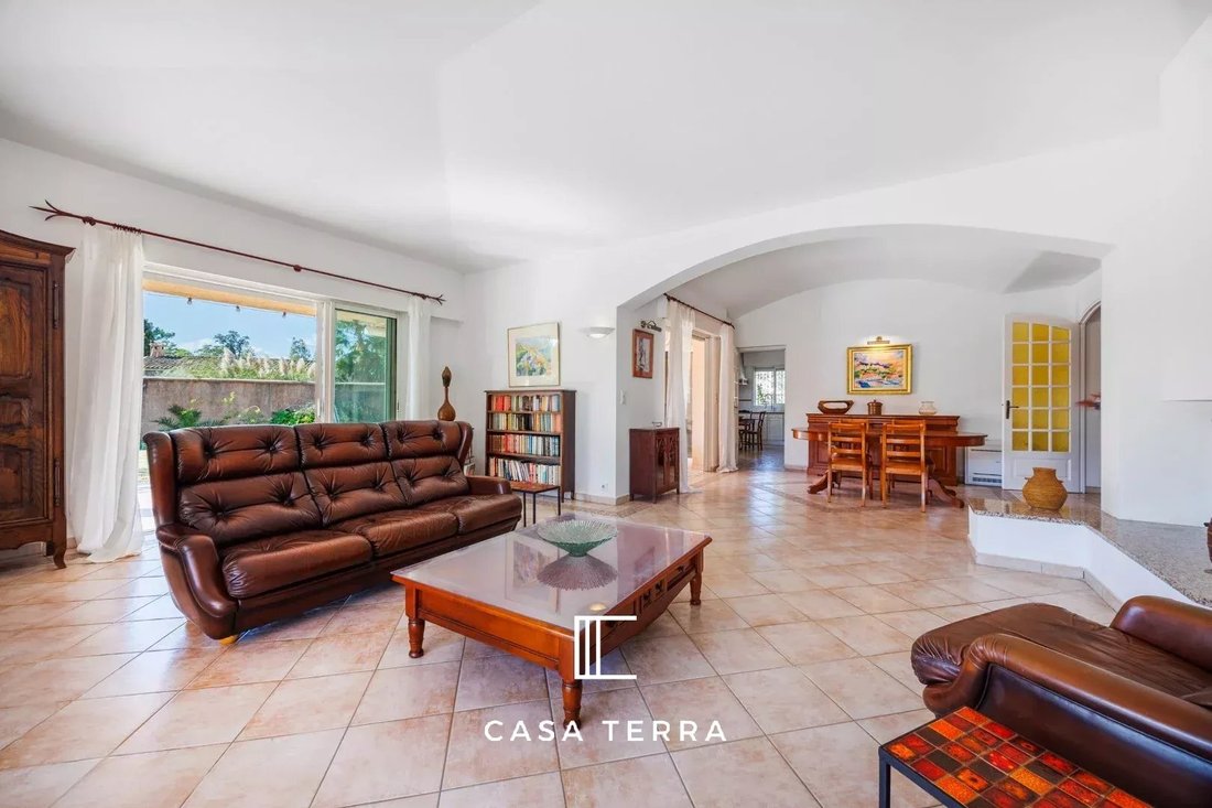 Villa in Porto-Vecchio, Corsica, France 4 - 18363819