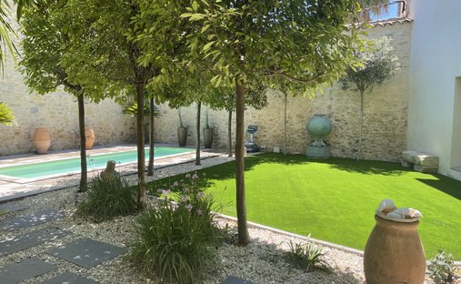 House in Camplanier, Nimes, France 1