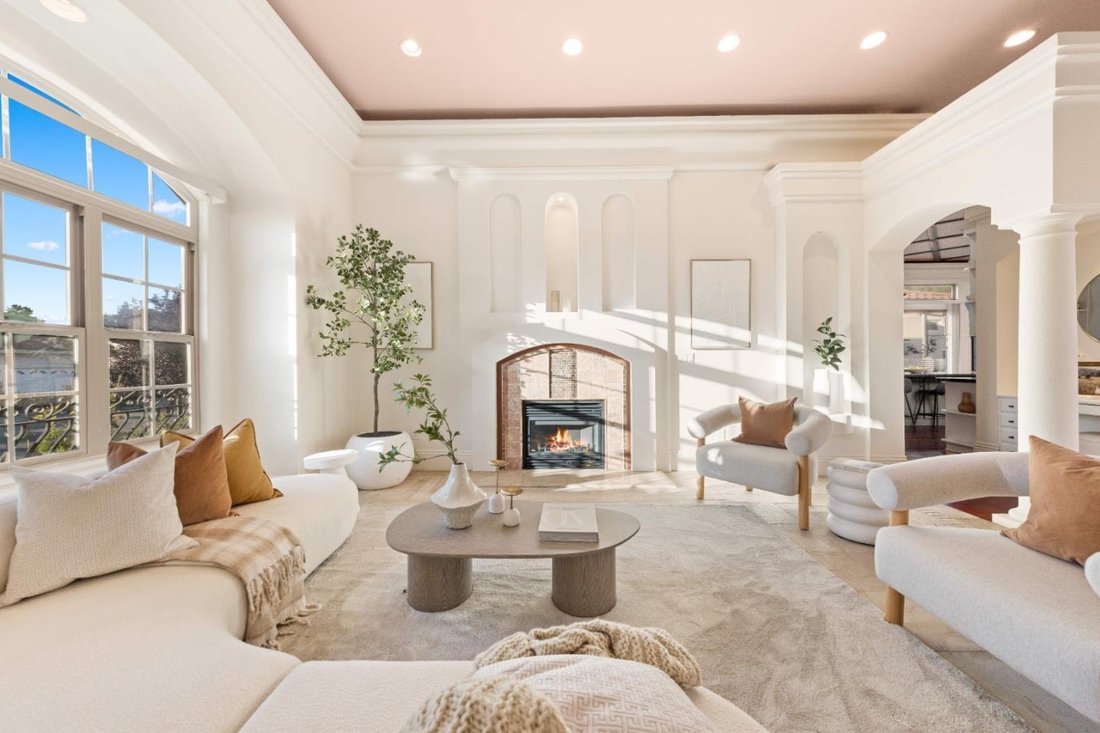 House in Saratoga, California, United States 5 - 18362509